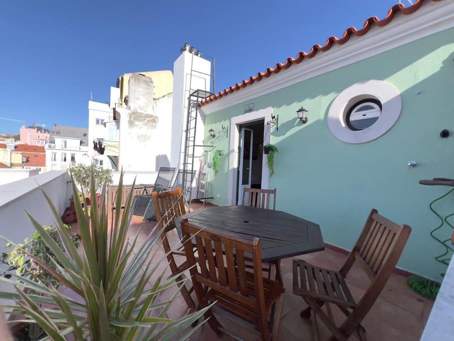 Principe Real Magnificent Duplex View Apartamento *